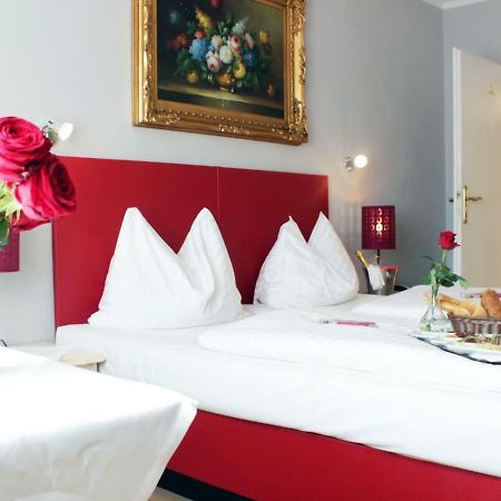 Stadthotel Restaurant Auerhahn Vocklabruck Luaran gambar