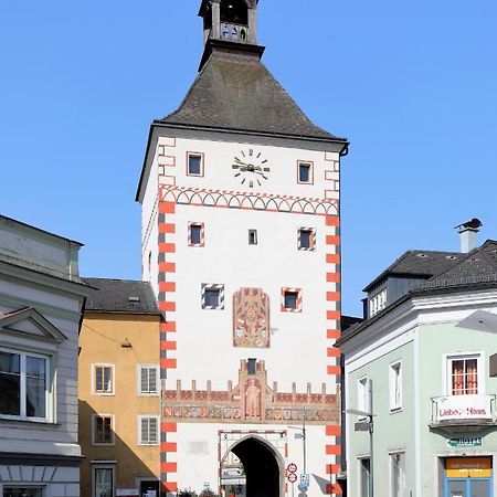 Stadthotel Restaurant Auerhahn Vocklabruck Luaran gambar