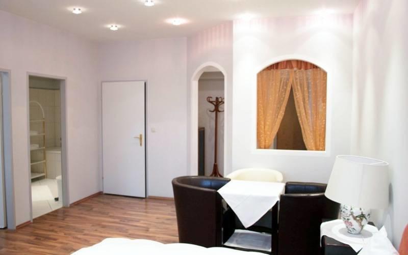 Stadthotel Restaurant Auerhahn Vocklabruck Luaran gambar