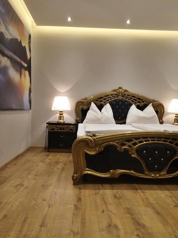 Stadthotel Restaurant Auerhahn Vocklabruck Bilik gambar